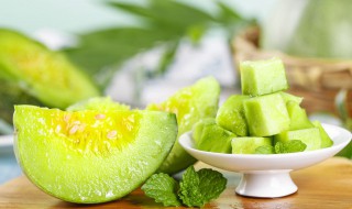 甜瓜是什么瓜（甜瓜是什么瓜与什么瓜嫁接成的）