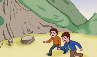 爬山遇到泥石流怎样正确逃跑（爬山遇到泥石流怎么逃跑）