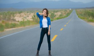 马路上黄色的网格线是什么 马路中间黄色的网格线