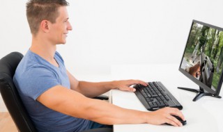 如何合并单元格保留所有内容 两个格子的内容怎么合成一个