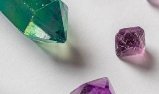 水晶成分 人造水晶和天然水晶的区别