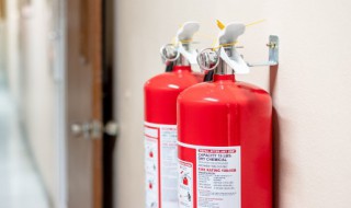 干粉灭火器有效期一般是几年一检（干粉灭火器有没有有效期）