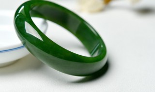 玉手镯真假鉴定 东陵玉手镯怎么鉴定真假