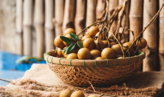 龙眼干和桂圆干的区别（龙眼干和桂圆干的区别图片）