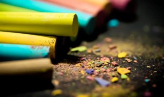 粉笔的成分（粉笔的成分是什么）