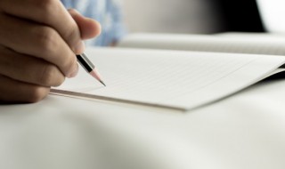 a4纸一半是什么规格（a4纸的一半是什么型号纸）