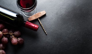 干红葡萄酒配什么好喝（干红葡萄酒配什么好喝点）