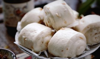一个馒头多少卡路里（一碗米饭等于几个馒头）