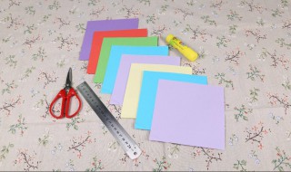 剪爱心卡片的方法（如何剪爱心卡片）