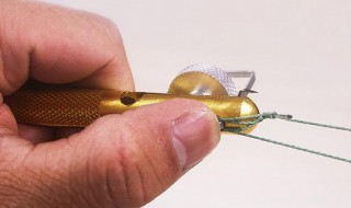 钓鱼十字钩绑线方法 十字鱼钩的绑法