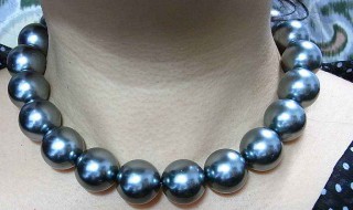 项链掉颜色了怎么处理（项链掉色了怎么弄回颜色）