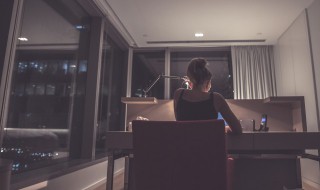 熬夜的说说 熬夜的说说心情短语 人生感悟