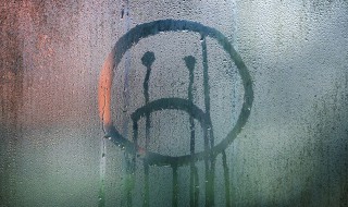 怎样才能忘记一个人 到底怎样才能忘记一个人