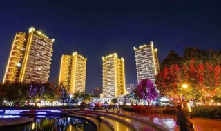 夜景灯光感慨的句子（夜景灯光感慨的句子经典唯美短信）