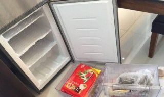 冰箱怎样除霜（冰箱怎样除霜冻）