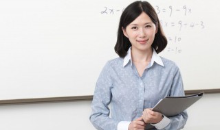 赞美老师的优美语段 赞美老师的优美语段100字