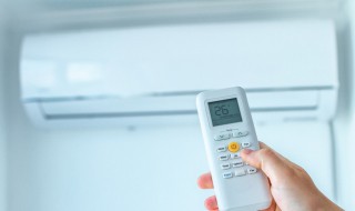 空调内机突然大量漏水怎么回事 空调内机突然漏水是怎么回事