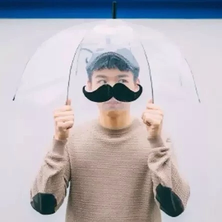我要的是一对的情侣头像、静态的、男女头像都抱着...