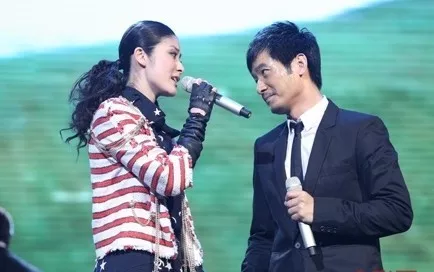 容易唱的情侣对唱:情侣对唱的歌有哪些~好听的