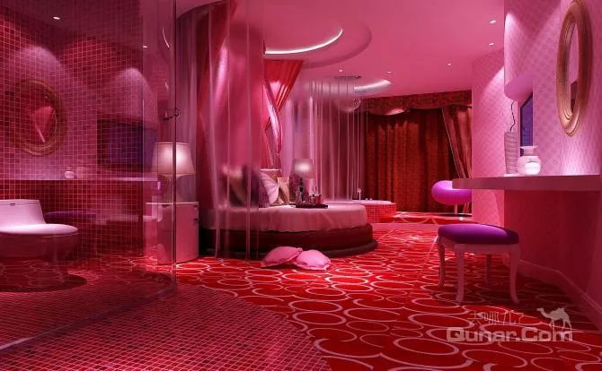 潍坊红唇情侣主题酒店：潍坊情侣主题酒店房间也有独立隔开的淋浴吗