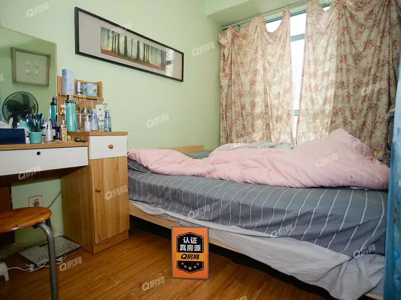 保洁打扫情侣房间照片:主题酒店情侣套房床是圆的,里面隐藏着哪些秘密?