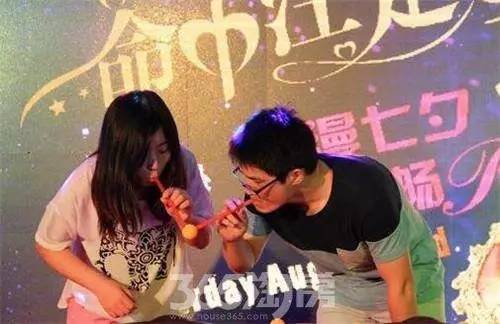 qq情侣动漫头像，qq动漫情侣头像一对两张