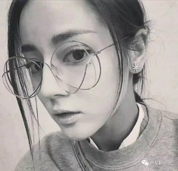 迪丽热巴和鹿晗的情侣头像，用名字制作情侣网