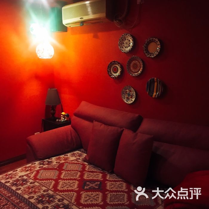 情侣在一起都干什么，最适合情侣之间做的，很