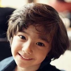 情侣头像可爱小孩:谁有这小孩子的情侣头像?