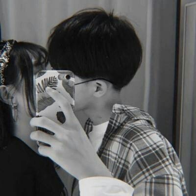 情侣秀恩爱的句子