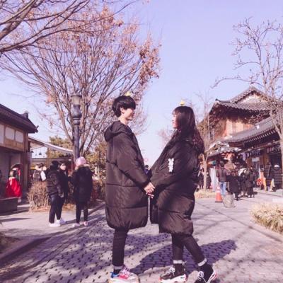 国产情侣夫妻高清，求好心人给自拍