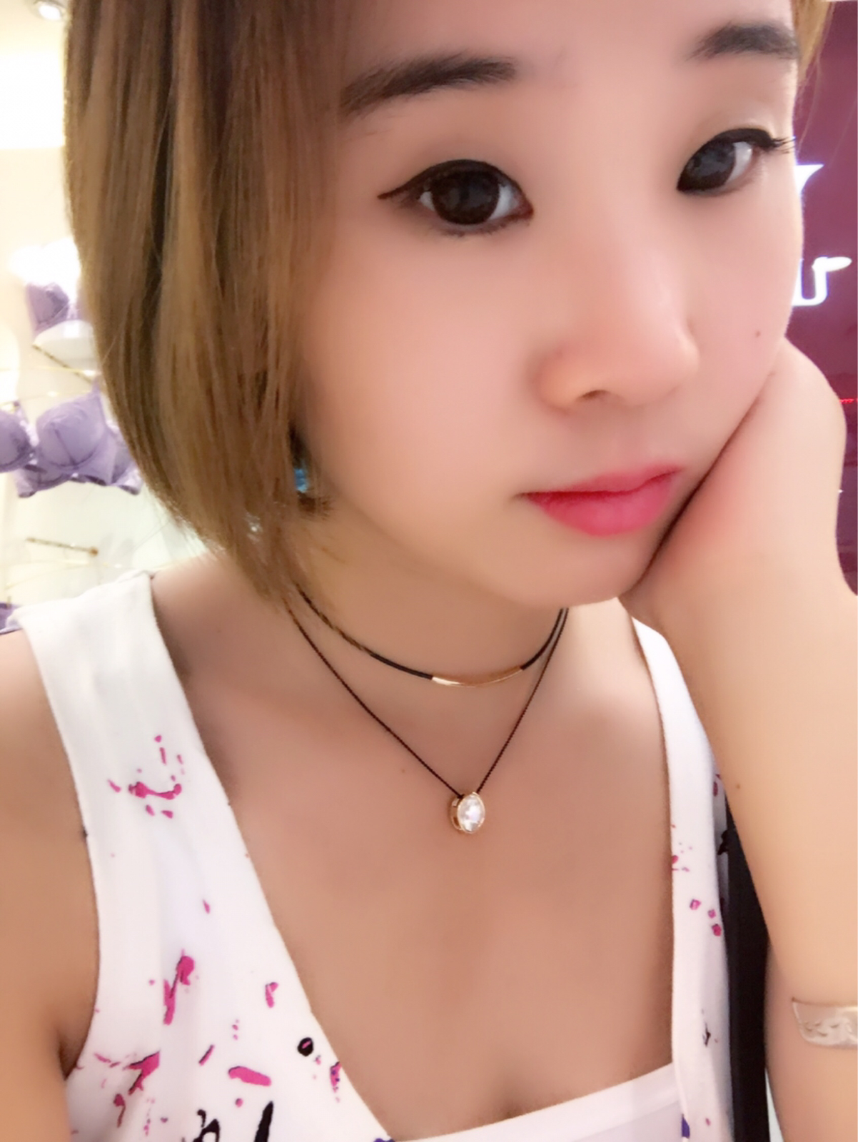素颜也倾城的情侣网名：墨染素颜什么意思