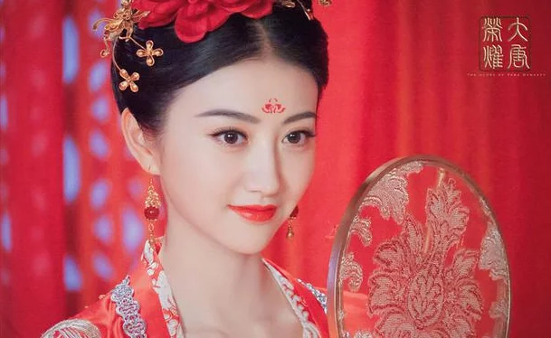 任嘉伦景甜是情侣吗:任嘉伦景甜什么关系真的在一起了