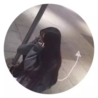qq情侣头像圆形