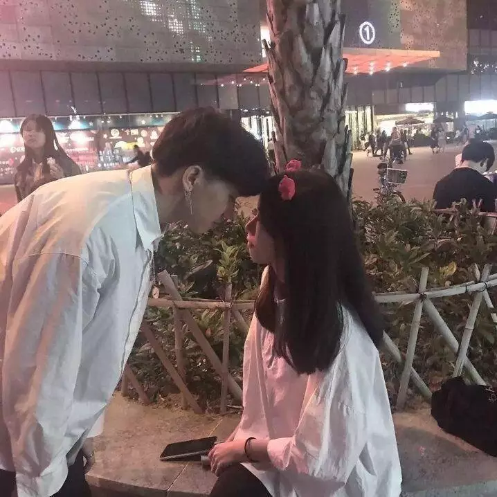 2、真人情侣头像:求另一个古装真人情侣头像