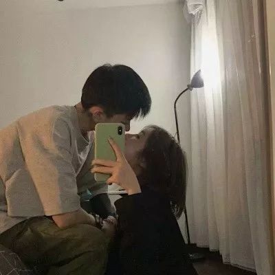 微信情侣头像情侣专用高清，找一张配套的情侣微信头像图片？
