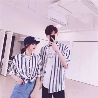 全民情侣头像男女搭配，有什么好看的情侣头像 例如：一对男女在一起的那种