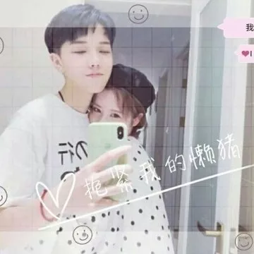 3、最火一男一女情侣头像:求几组高冷情侣头像一男一女，越高冷越好，拜托
