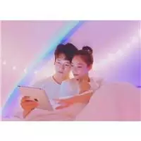 3、干净好看的情侣头像高清:谁有好看的情侣头像 谢谢了