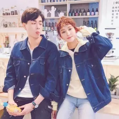 4、求推荐类似这样的真人超清情侣头像，两张图，男一张女一张，其实就是一张图，只是换了个角度的。带情侣名