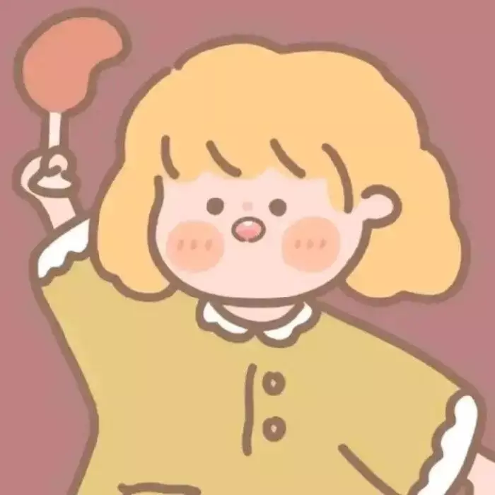 8、今年**情侣头像:****看的情侣头像