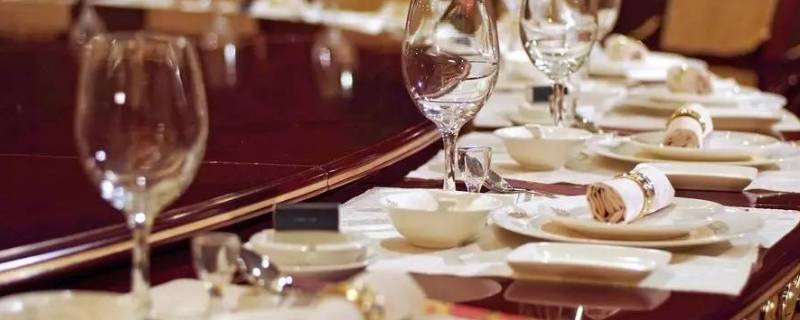 餐桌文化有哪些（餐桌文化有哪些?）