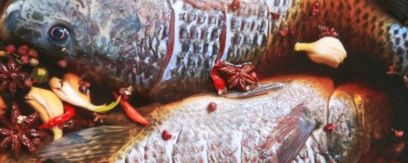 炸鱼时鱼怎样腌制入味（炸鱼时鱼怎样腌制入味好）
