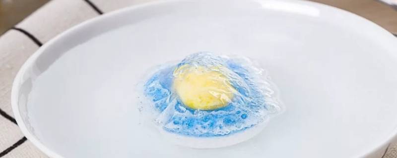 洗碗块外面的塑料膜要撕掉吗（洗碗块外面的塑料膜要撕掉吗图片）