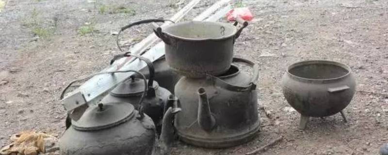 农村铝壶水垢怎么清除（怎么样去除铝壶里的水垢）