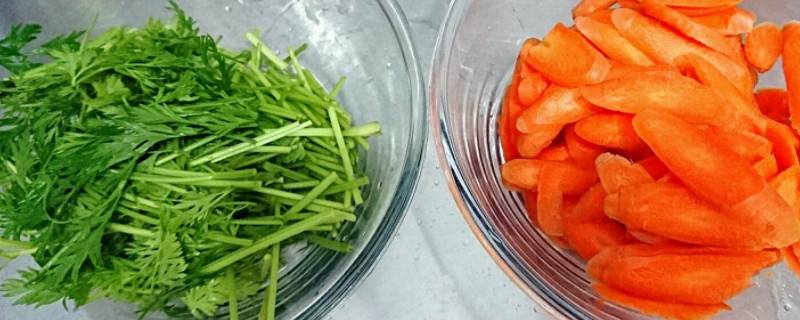 胡萝卜叶子能吃吗（胡萝卜叶子能吃吗蒸着吃吗）