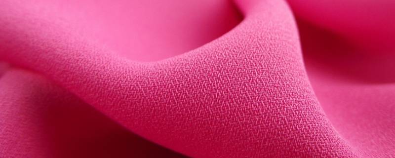 聚酯纤维衣服可以机洗吗（聚酯纤维不可以机洗吗）