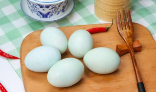 咸鸭蛋能放冰箱吗 咸鸭蛋能放冰箱吗多久