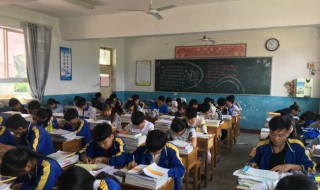 关于画画的文艺句子（关于画画的文艺句子发朋友圈）