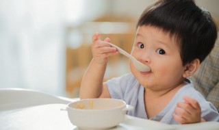 吃饭的时候应该注意哪些事情（吃饭的时候应该注意哪些事情呢）